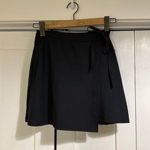Girlfriend Collective Weekend Wrap Skort